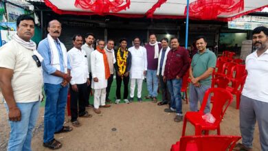 भोमा में स्वागत रैली के दौरान इंटरनेशनल यूथ गेम खिलाड़ी यश चंद्रवंशी का सम्मान