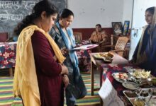 लखनादौन में आयोजित कुक कम हेल्परों की कुकिंग प्रतियोगिता
