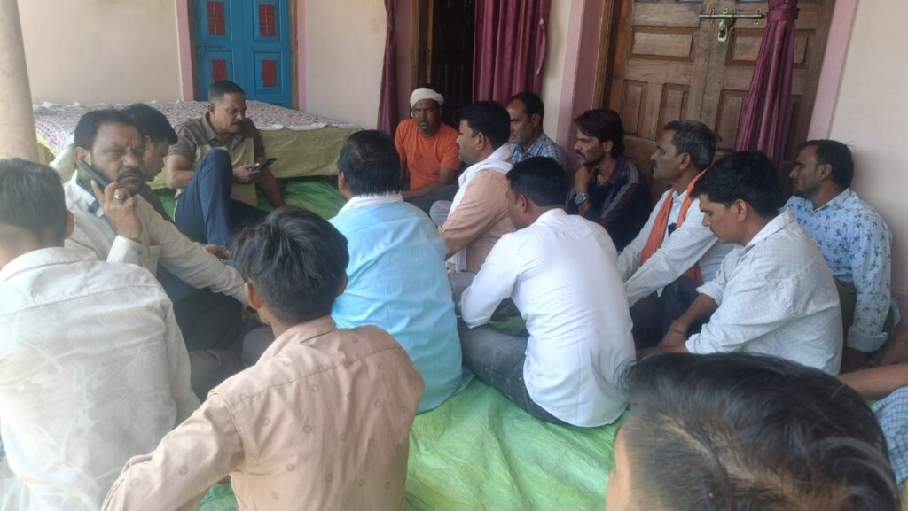 विधायक दिनेश राय मुनमुन ने पीड़ित परिवार से मिलकर दी सांत्वना, आर्थिक सहायता स्वीकृत - Seoni News