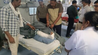 विधायक दिनेश राय मुनमुन ने पीड़ित परिवार से मिलकर दी सांत्वना, आर्थिक सहायता स्वीकृत - Seoni News