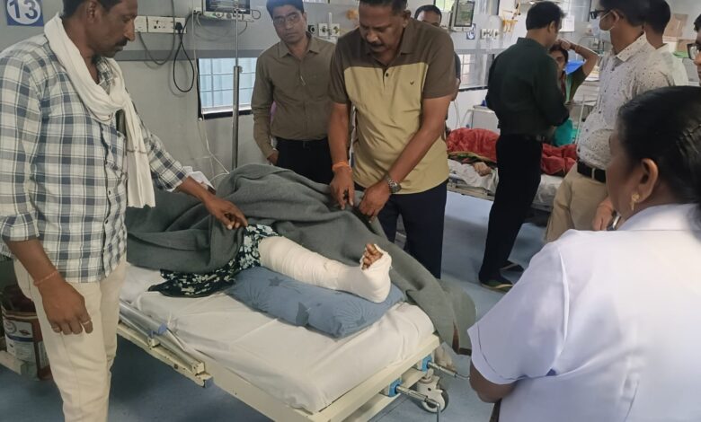 विधायक दिनेश राय मुनमुन ने पीड़ित परिवार से मिलकर दी सांत्वना, आर्थिक सहायता स्वीकृत - Seoni News