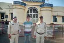 आदेगांव पुलिस टीम द्वारा अपहृत नाबालिग बालिका को सकुशल बरामद करने के बाद आरोपी गिरफ्तार
