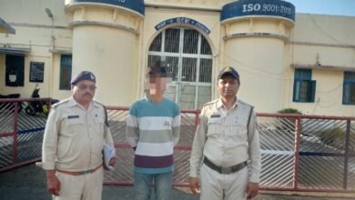 आदेगांव पुलिस टीम द्वारा अपहृत नाबालिग बालिका को सकुशल बरामद करने के बाद आरोपी गिरफ्तार