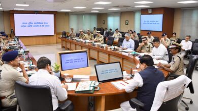 बिल में छुपे सपोलों को पकड़ने में समर्थ है हमारी पुलिस’, सीएम डॉ. मोहन यादव ने की पुलिस की सराहना | Dainik Yashonnati भोपाल पुलिस मुख्यालय में आईजी कॉन्फ्रेंस को संबोधित करते मुख्यमंत्री डॉ मोहन यादव