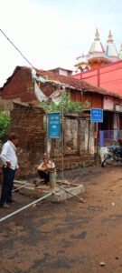 हर्रई नगर परिषद में ज्ञापन सौंपते वार्डवासी