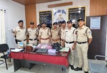 डूण्डासिवनी पुलिस द्वारा चोरी के मामले में बरामद मशरुका और गिरफ्तार आरोपी।