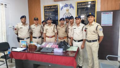 डूण्डासिवनी पुलिस द्वारा चोरी के मामले में बरामद मशरुका और गिरफ्तार आरोपी।
