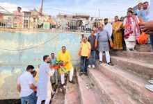 छिंदवाड़ा छोटा तालाब विसर्जन कुंड में जन अभियान परिषद द्वारा चलाया गया स्वच्छता एवं श्रमदान अभियान