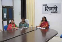 वीडियो कॉन्फ्रेंसिंग के माध्यम से समीक्षा बैठक करते मुख्यमंत्री डॉ मोहन यादव