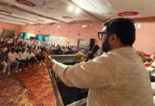 चौरई में प्राकृतिक खेती कार्यशाला को संबोधित करते सांसद बंटी विवेक साहू