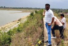 छिंदवाड़ा में पेयजल संकट और माचागोरा डेम से जलापूर्ति व्यवस्था पर जानकारी देते महापौर विक्रम अहाके।