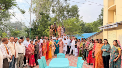 संगठन सृजन अभियान के तहत सिवनी के इंदिरा भवन में आयोजित महिला कांग्रेस की बैठक।