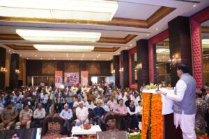 उज्जैन में सिंहस्थ 2028 की तैयारियों पर आयोजित कार्यशाला में संबोधित करते मुख्यमंत्री डॉ. मोहन यादव।