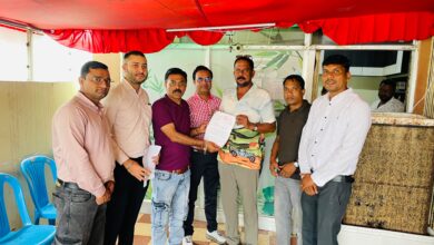 सिवनी में विधायक दिनेश राय मुनमुन को 5 सूत्रीय मांगों का ज्ञापन सौंपते मध्यप्रदेश पटवारी संघ के पदाधिकारी