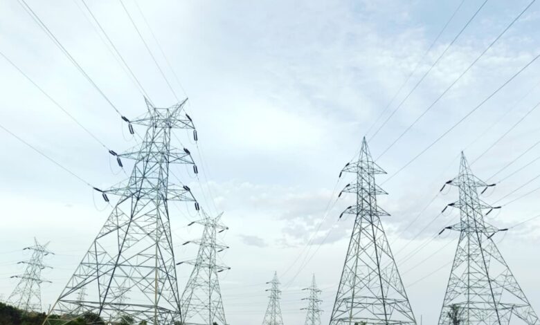 सिवनी की ईएचवी ट्रांसमिशन लाइन से निर्बाध बिजली पारेषण