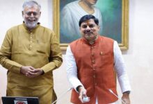 मुख्यमंत्री डॉ. मोहन यादव दृष्टि ऑनलाइन प्लेटफॉर्म लॉन्च करते हुए