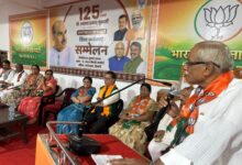 डॉ. श्यामा प्रसाद मुखर्जी के 125वें स्मरण दिवस पर भाजपा की श्रद्धांजलि, राष्ट्र निर्माण और अखंड भारत का लिया संकल्प | Dainik Yashonnati सिवनी भाजपा कार्यालय में डॉ. श्यामा प्रसाद मुखर्जी के 125वें स्मरण दिवस पर आयोजित श्रद्धांजलि कार्यक्रम