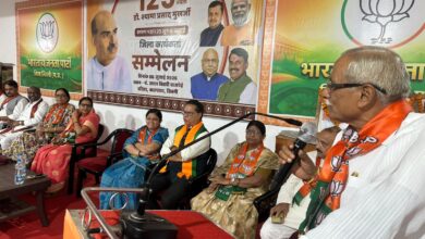 सिवनी भाजपा कार्यालय में डॉ. श्यामा प्रसाद मुखर्जी के 125वें स्मरण दिवस पर आयोजित श्रद्धांजलि कार्यक्रम