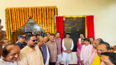 भोपाल में मन की बात कार्यक्रम सुनते विधायक दिनेश राय मुनमुन