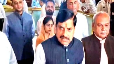 MP में परीक्षा माफियाओं पर बड़ा प्रहार: 4 फास्ट ट्रैक कोर्ट स्थापित, 3 माह से कम में होगा फैसला — CM डॉ. मोहन यादव | Dainik Yashonnati मुख्यमंत्री डॉ. मोहन यादव ने मध्यप्रदेश में परीक्षा अपराधों के लिए 4 फास्ट ट्रैक कोर्ट की घोषणा की।