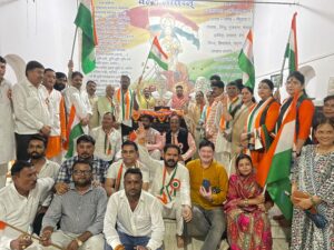 सिवनी तिरंगा पदयात्रा में विधायक दिनेश राय मुनमुन और भाजपा जिलाध्यक्ष मीना बिसेन