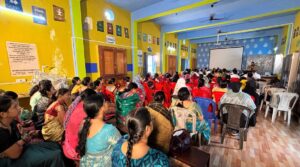 मिशन हायर सेकेंडरी स्कूल में अभिभावक जागरूकता सेमिनार आयोजित, बच्चों के सर्वांगीण विकास पर विशेषज्ञों ने दिए महत्वपूर्ण सुझाव | Dainik Yashonnati मिशन हायर सेकेंडरी स्कूल छपारा में आयोजित अभिभावक जागरूकता सेमिनार में उपस्थित अभिभावक