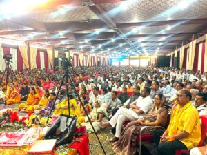 सिवनी शिव महापुराण कथा में महंत विपिन बिहारी दास का प्रवचन