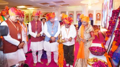 ओरछा में भाजपा प्रदेश कार्यसमिति की बैठक में वरिष्ठ नेताओं का संबोधन