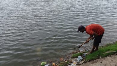 Seoni Municipality cleanliness drive drain cleaning Dal Sagar Lake MLB Ghat