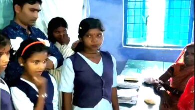 जुन्नारदेव बिचबहरी स्कूल में शिक्षक-शिक्षिका के खिलाफ छात्राओं की शिकायत