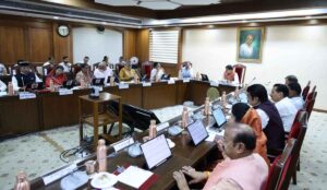47 हजार 990 करोड़ के प्रस्तावों को मंजूरी, स्वास्थ्य, सड़क और महिला सशक्तिकरण पर सरकार का बड़ा फोकस | Dainik Yashonnati मुख्यमंत्री डॉ. मोहन यादव की अध्यक्षता में मध्यप्रदेश कैबिनेट बैठक