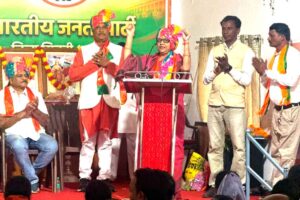 सिवनी में गरजा भाजपा का जनजातीय मोर्चा, पंकज तेकाम के स्वागत में उमड़ा कार्यकर्ताओं का सैलाब | Dainik Yashonnati सिवनी में भाजपा अनुसूचित जनजाति मोर्चा प्रदेश अध्यक्ष पंकज तेकाम का स्वागत