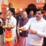 12वीं के साथ किसी ने NEET तो किसी ने JEE Main किया क्रैक, प्रतिभाओं से प्रभावित हुए CM मोहन यादव | Dainik Yashonnati CM Mohan Yadav MP Laptop Yojana 2026 talented students