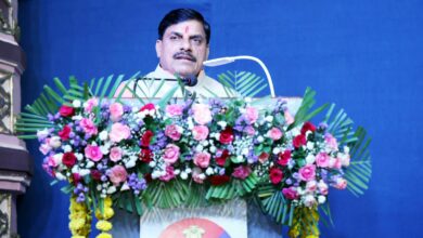 जन्माष्टमी पर CM डॉ. मोहन यादव की बड़ी सौगात: पात्र बंदियों की सजा होगी एक माह कम | Dainik Yashonnati जन्माष्टमी पर केंद्रीय जेल भोपाल में मुख्यमंत्री डॉ. मोहन यादव
