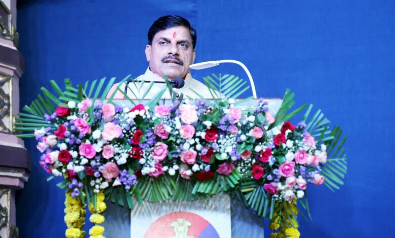 जन्माष्टमी पर केंद्रीय जेल भोपाल में मुख्यमंत्री डॉ. मोहन यादव