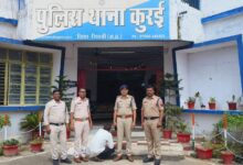 13 लाख के लेनदेन ने ली 75 वर्षीय वृद्ध की जान! कुरई पुलिस ने सुलझाया अंधा कत्ल | Dainik Yashonnati कुरई पुलिस ने वृद्ध मनीराम मेश्राम हत्याकांड का किया खुलासा