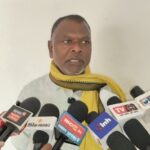 2 लाख की रिश्वत लेते नगर पालिका CMO गजानन नाफड़े रंगे हाथ गिरफ्तार, लोकायुक्त की दबिश से मचा हड़कंप | Dainik Yashonnati मंडला नगर पालिका CMO गजानन नाफड़े को रिश्वत मामले में लोकायुक्त ने गिरफ्तार किया