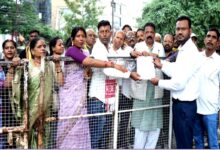 बैगा आदिवासी बच्चों की मौत के मामले में कांग्रेस ने कलेक्ट्रेट में ज्ञापन सौंपा