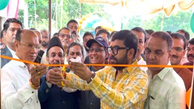 सांसद बंटी विवेक साहू और विधायक राजा कमलेश प्रताप शाह ने अमरवाड़ा में अधिवक्ता संघ के भवन का लोकार्पण किया
