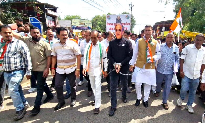 छिंदवाड़ा में चुनाव आयोग के खिलाफ कांग्रेस का प्रदर्शन