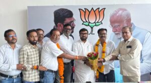 प्रवीण काटकर अध्यक्ष, गौरव मालवी उपाध्यक्ष और ललित साहू बने सचिव | Dainik Yashonnati छिंदवाड़ा प्रेस एसोसिएशन की निर्विरोध निर्वाचित नई कार्यकारिणी