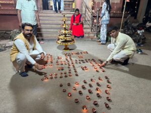 सिवनी में आशीर्वाद का दीया कार्यक्रम में जगमगाते दीप