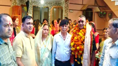 24 वर्ष की सैन्य सेवा के बाद बालाघाट पहुंचे देवेन्द्र कटरे का स्वागत