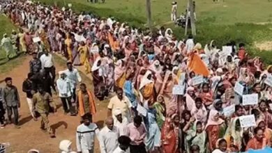 किरनापुर थाने के घेराव के दौरान मरार माली समाज का प्रदर्शन