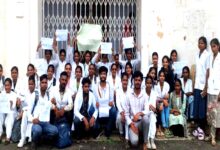 छिंदवाड़ा में नर्सिंग छात्रों ने लंबित परीक्षाएं जल्द कराने ज्ञापन सौंपा