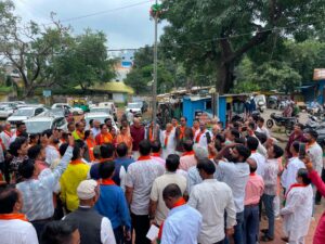 सिवनी में भाजपा की जिला कार्यशाला को संबोधित करते प्रदेश महामंत्री सुमेर सिंह सोलंकी