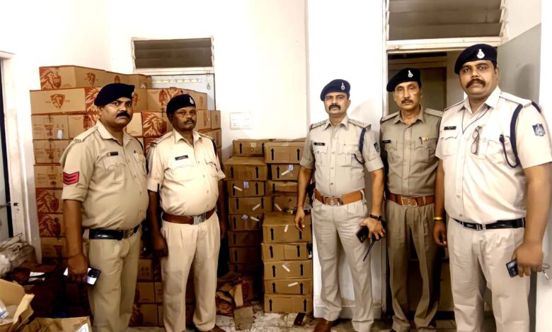 सिवनी कोतवाली पुलिस ने 362 लीटर अवैध शराब जब्त की