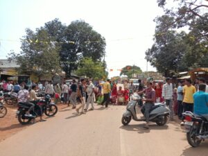 गोपालगंज में राशन नहीं मिलने पर महिलाओं का चक्का जाम