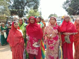 गोपालगंज में राशन नहीं मिलने पर महिलाओं का चक्का जाम