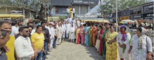 छिंदवाड़ा में गांधी-शास्त्री जयंती पर कांग्रेसजनों ने महात्मा गांधी को किया नमन